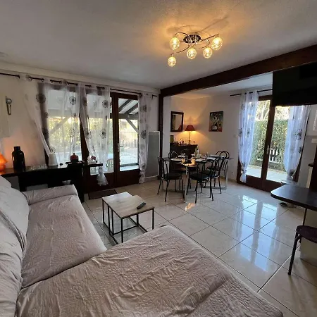 Maison 5 Pièces Avec Piscine, Près De La Plage, Idéal Pour Familles, à - Fr-1-701-15 *