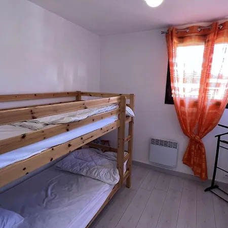 Casa de Férias Maison 5 Pièces Avec Piscine, Près De La Plage, Idéal Pour Familles, à - Fr-1-701-15 Vendres