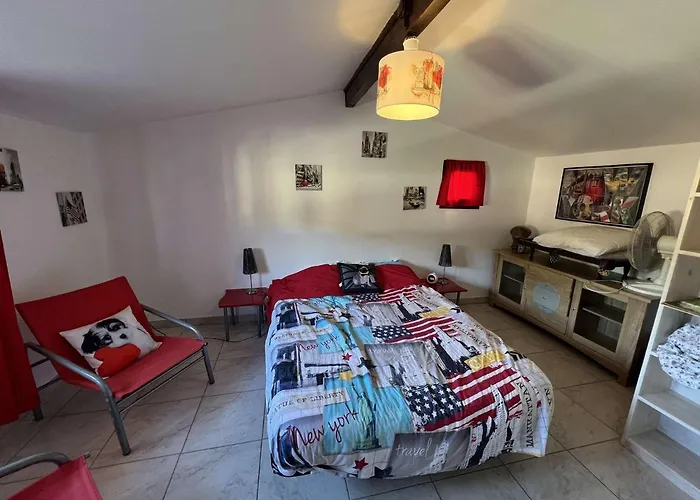 Maison 5 Pieces Avec Piscine, Pres De La Plage, Ideal Pour Familles, A - Fr-1-701-15 Vendres